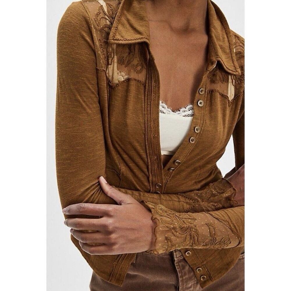 Free People Rosebud Cuff Top Brown Lace Mesh‎ Button Front Long Sleeve S NWT